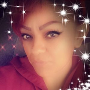 Meet your Posher, Adrry